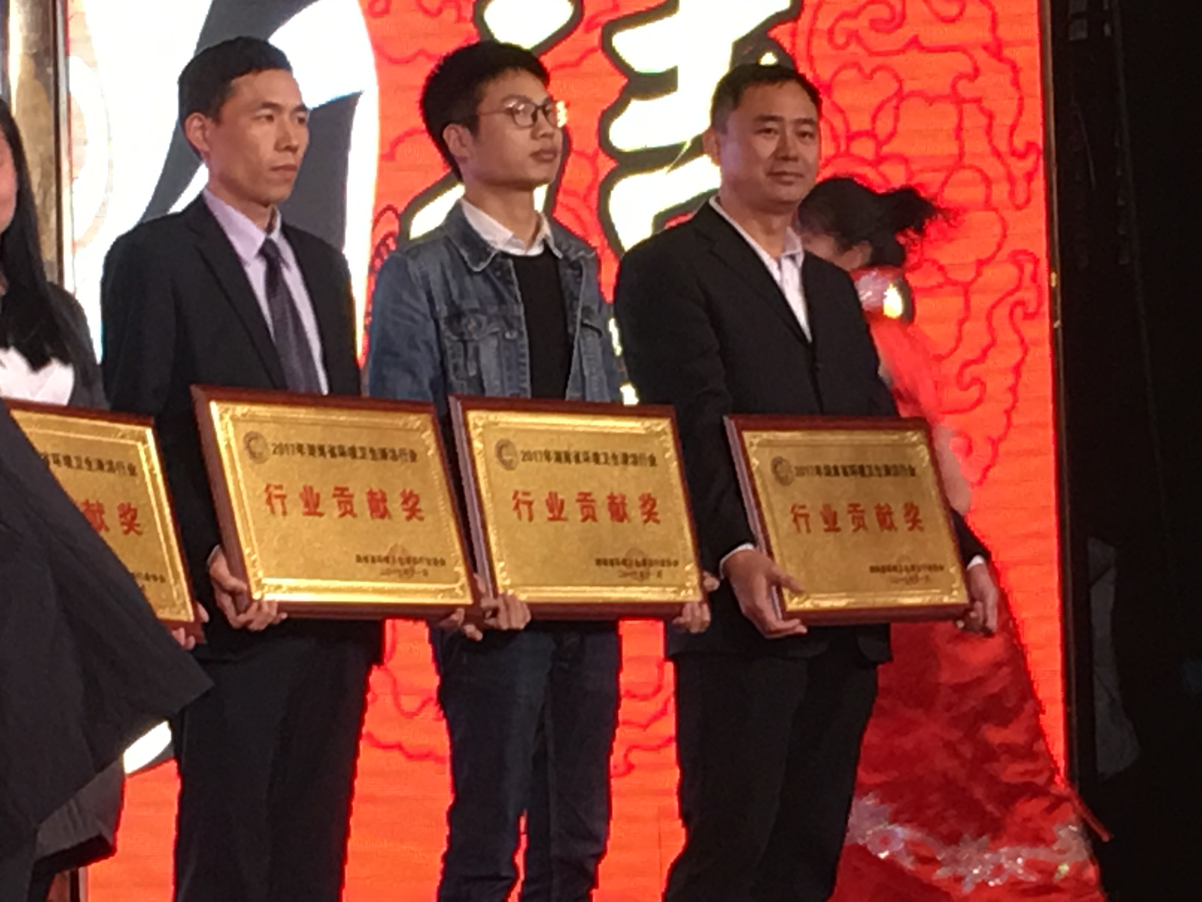 長(zhǎng)沙清潔,長(zhǎng)沙清潔服務(wù),長(zhǎng)沙專(zhuān)業(yè)清潔,長(zhǎng)沙清潔公司,湖南專(zhuān)業(yè)清潔,長(zhǎng)沙保潔公司,長(zhǎng)沙專(zhuān)業(yè)保潔,長(zhǎng)沙物業(yè)保潔